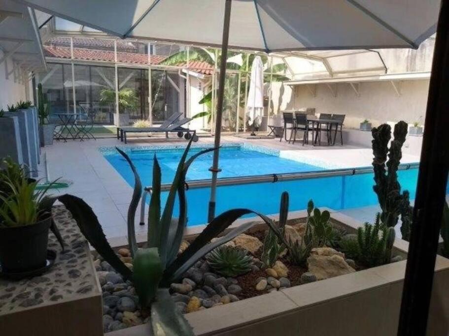 Le Clos Des Amoureux Villa Valence-sur-Baïse Eksteriør billede